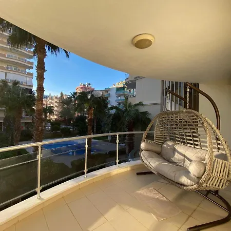 Appartement Avec 3 Balcons * ألانيا